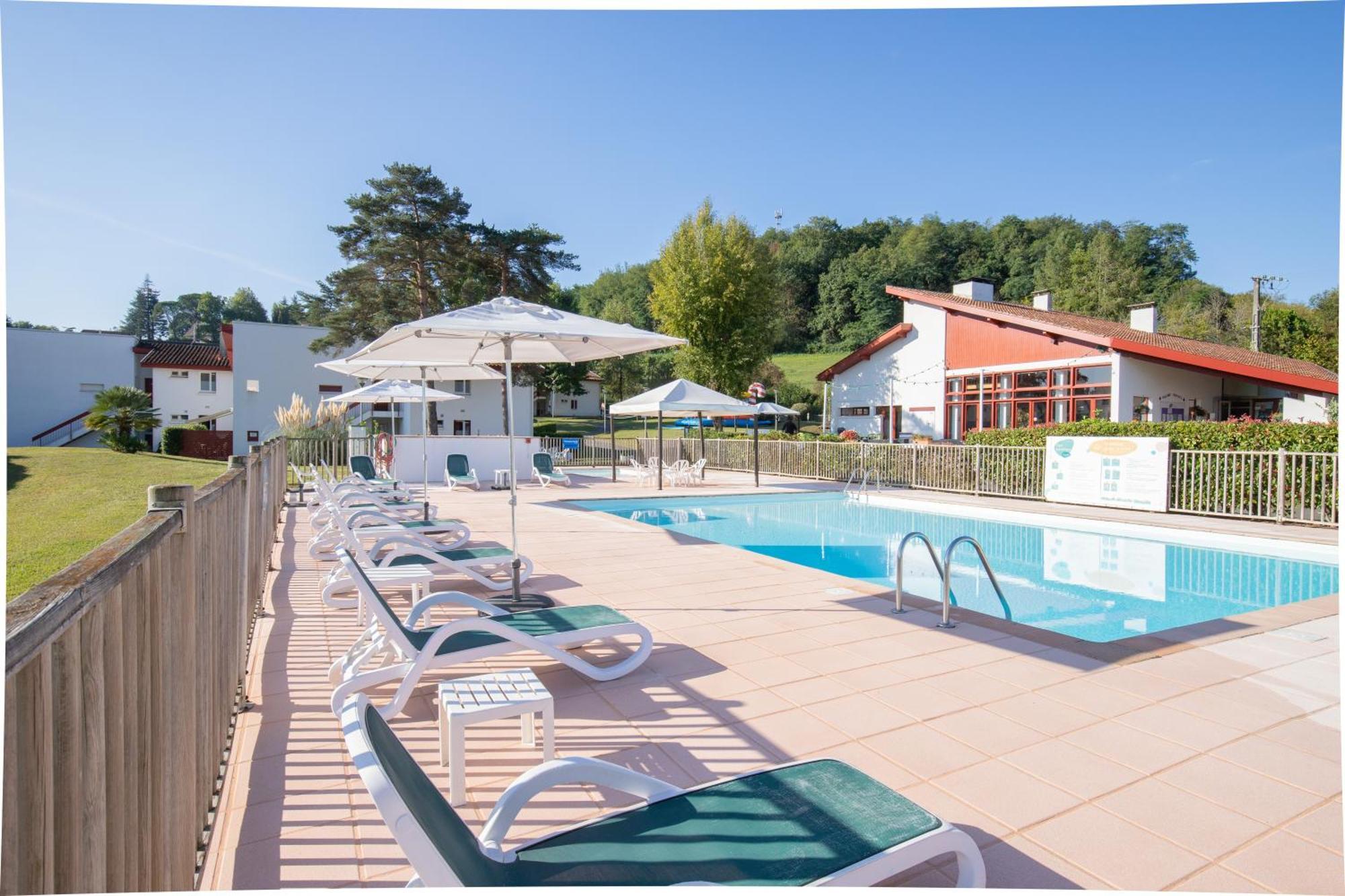 Vvf Residence Pays Basque Saint-Jean-Pied-De-Port Esterno foto